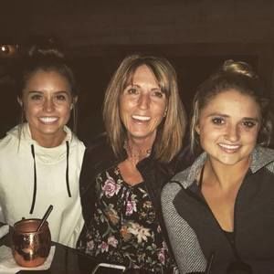 Meet your Posher, Leanne